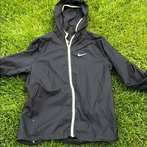 Nike light coat